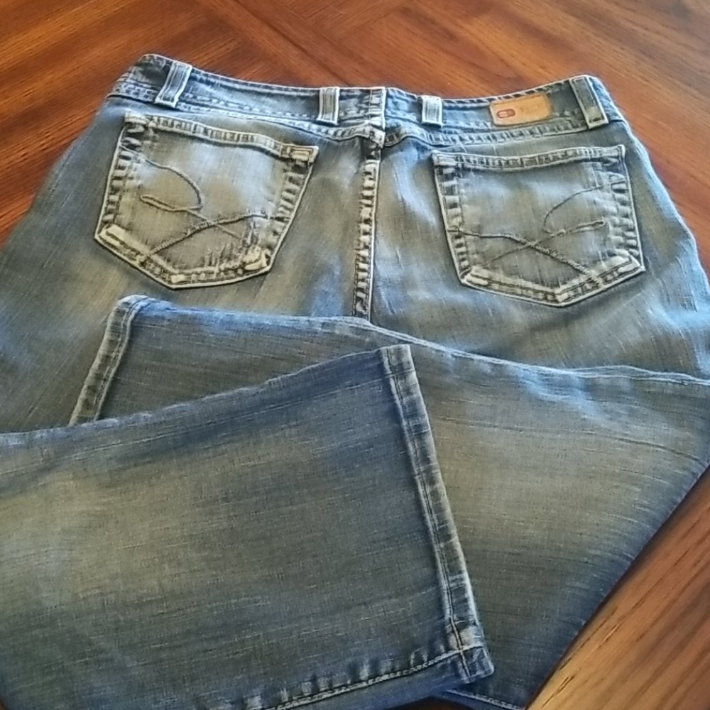 Bke Capris - image 3